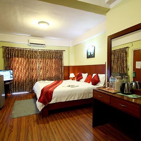 Classic Nepal Hotel Kathmandu Buitenkant foto