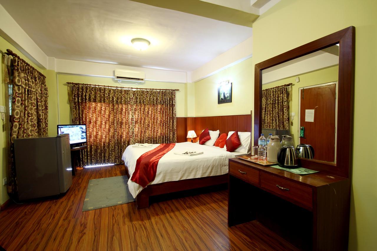 Classic Nepal Hotel Kathmandu Buitenkant foto