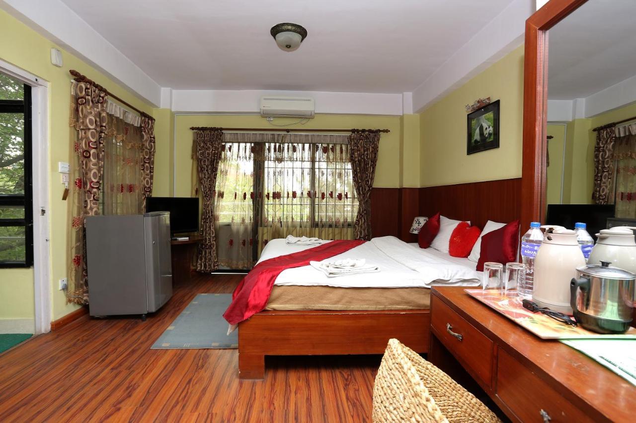 Classic Nepal Hotel Kathmandu Buitenkant foto