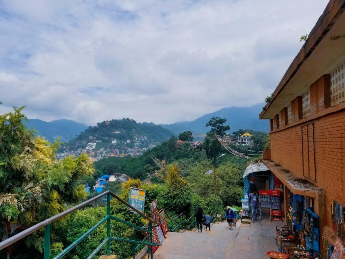 Classic Nepal Hotel Kathmandu Buitenkant foto